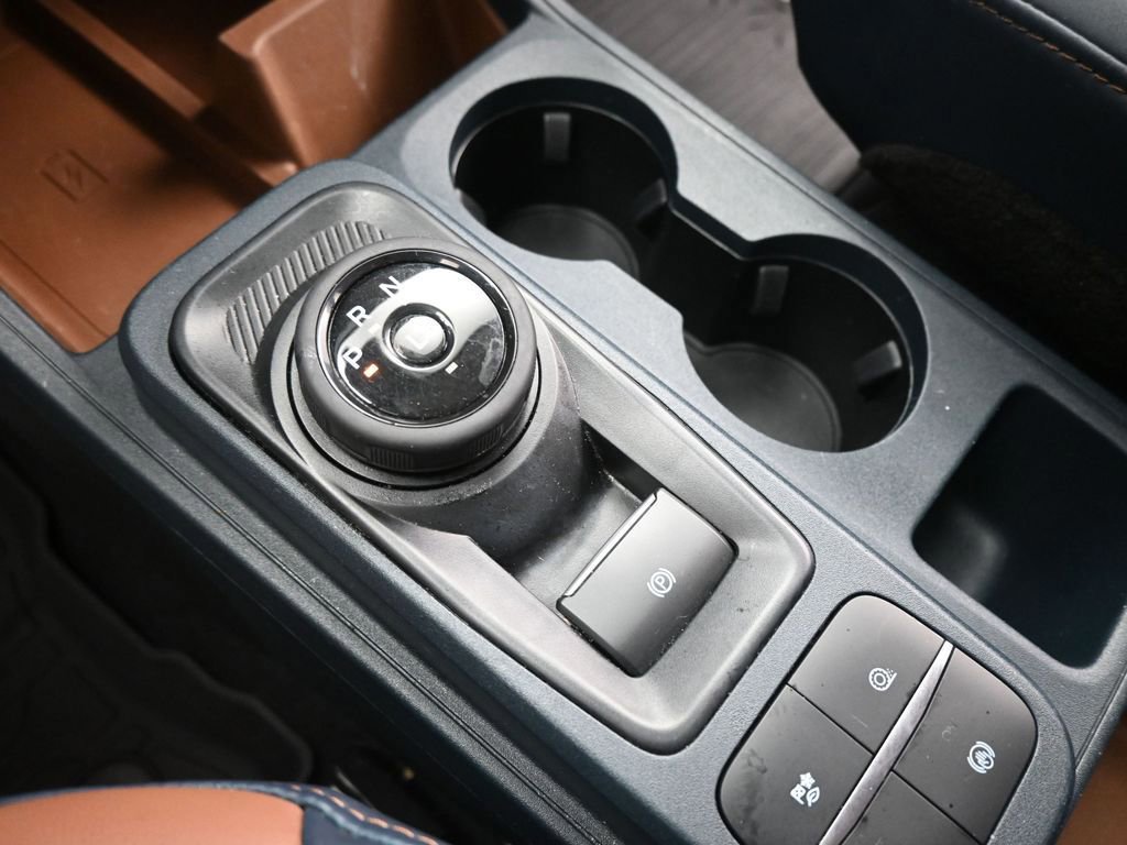 Certified 2022 Ford Maverick Lariat w/ Lariat Luxury Package image 44