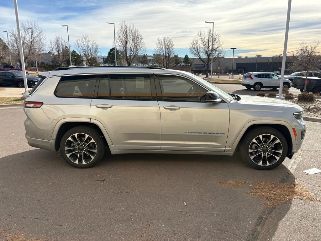 Used 2021 Jeep Grand Cherokee L Overland w/ Luxury Tech Group IV image 8