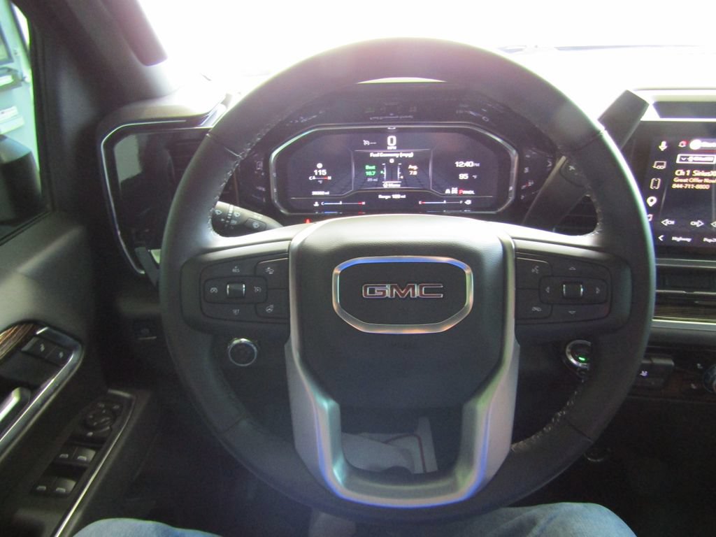 Used 2025 GMC Sierra 2500 SLE w/ SLE Value Package; AWD/4WD image 25