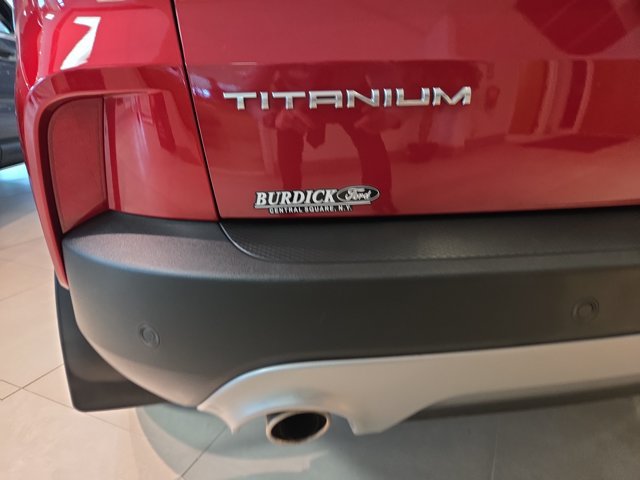Certified 2022 Ford Escape Titanium w/ Titanium Elite Package AWD/4WD image 5
