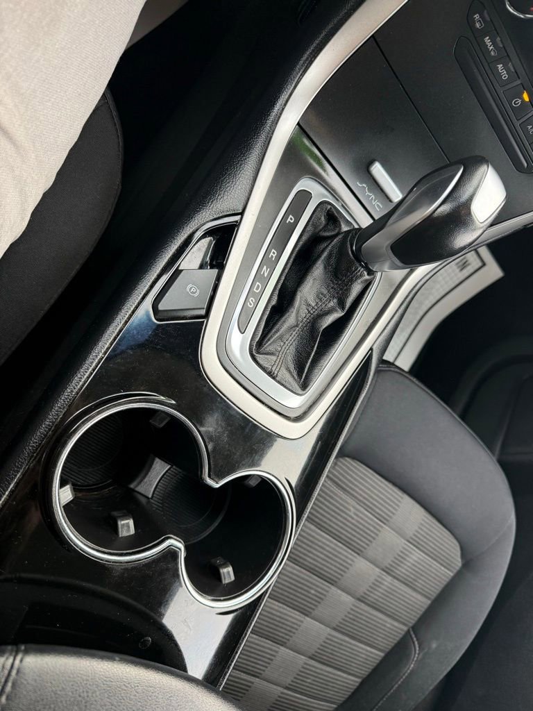 Certified 2017 Ford Edge SEL image 23