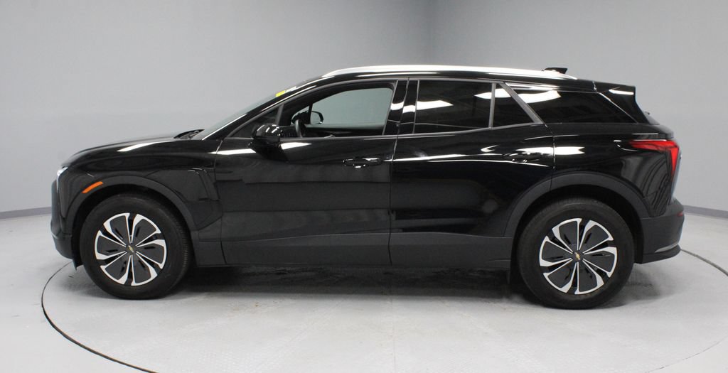 Used 2024 Chevrolet Blazer EV LT AWD/4WD image 8