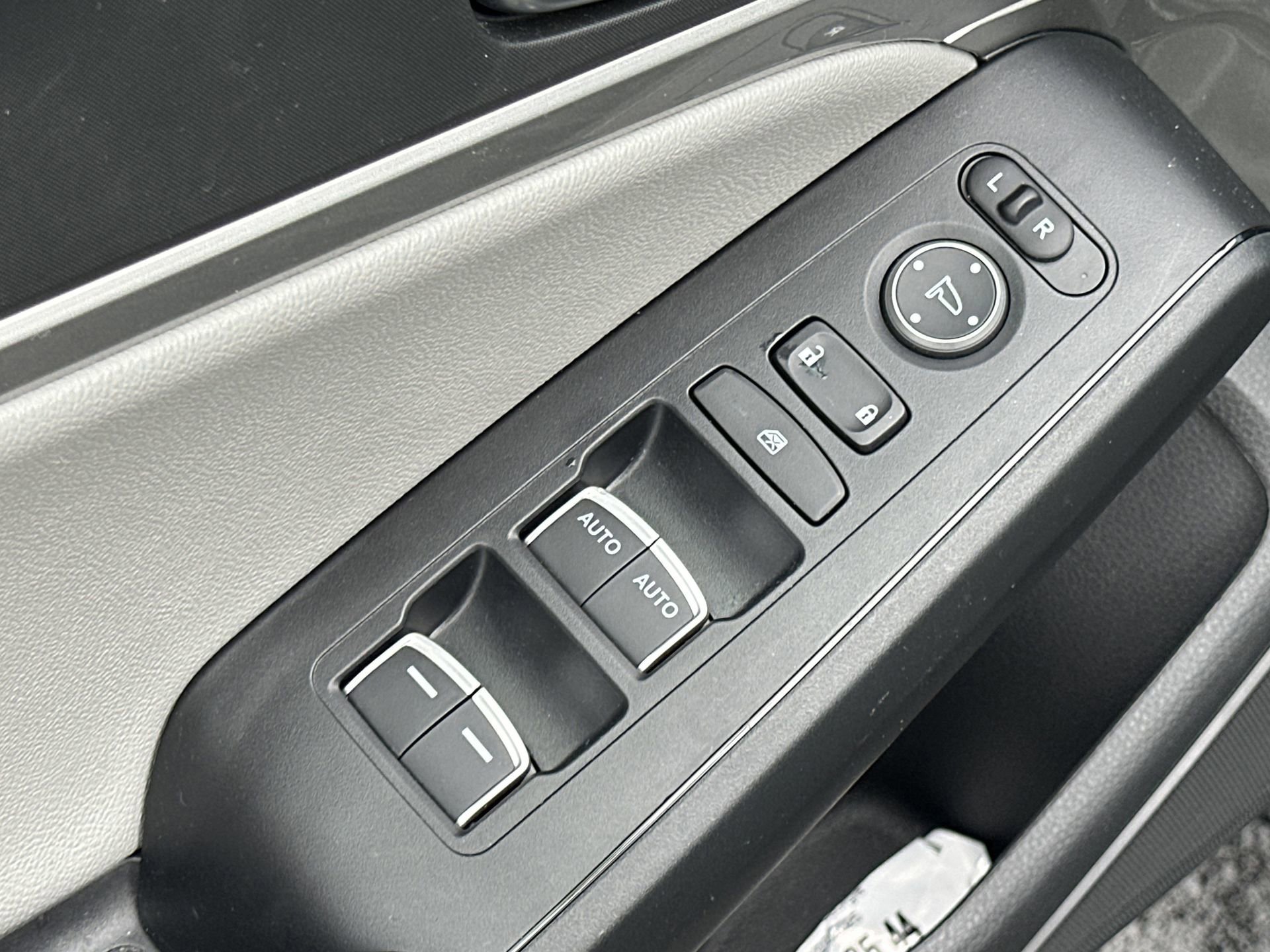 Used 2024 Acura Integra image 24