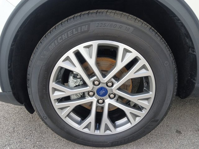 Certified 2022 Ford Escape SEL AWD/4WD image 29