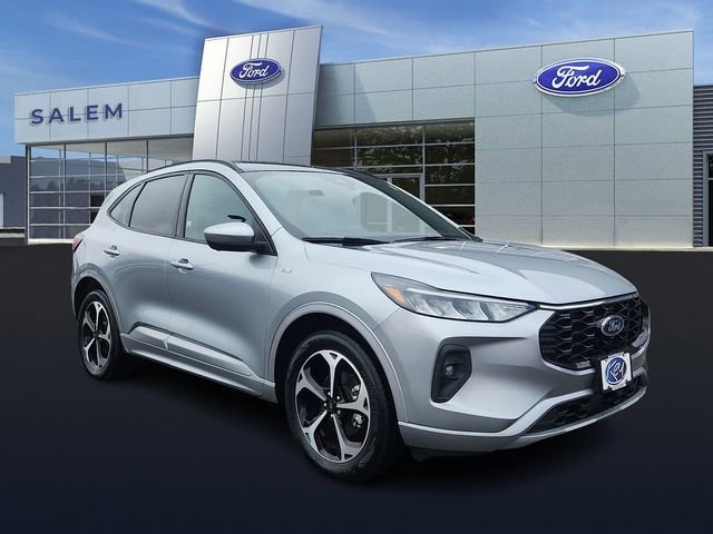 Certified 2023 Ford Escape ST-Line Select w/ Tech Pack #2 AWD/4WD image 1