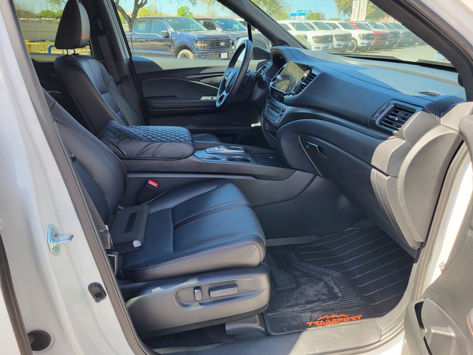 Used 2025 Honda Ridgeline TrailSport image 12