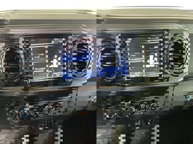 Used 2020 Toyota Tacoma TRD Off-Road image 26