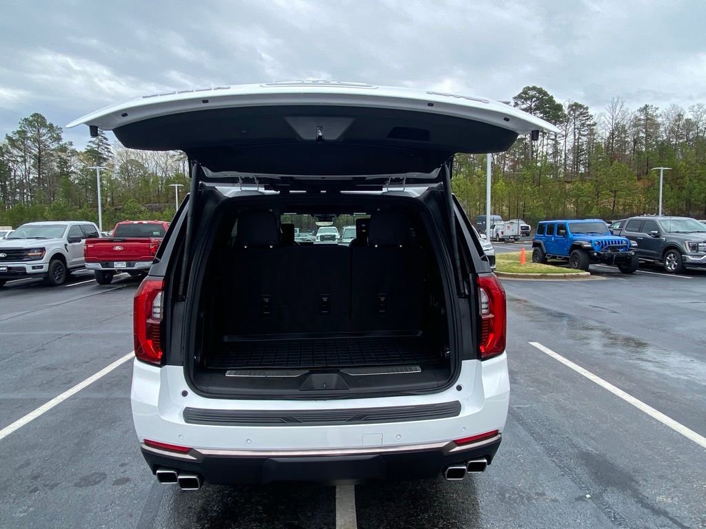 Used 2025 GMC Yukon AT4 Ultimate image 28