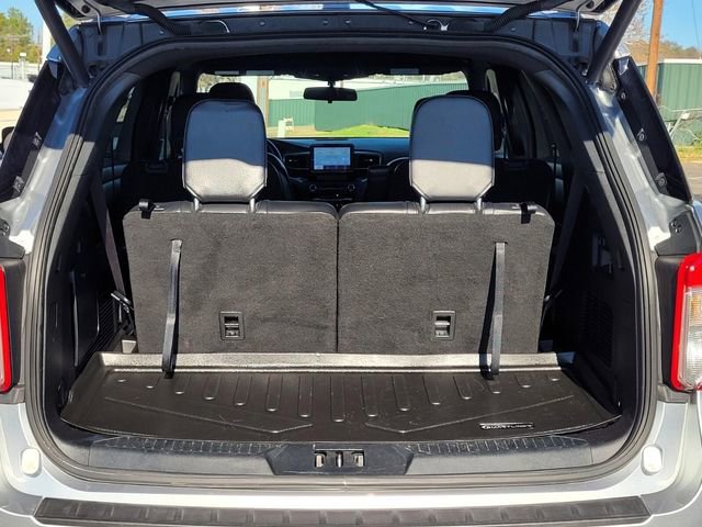 Certified 2020 Ford Explorer XLT w/ Equipment Group 202A image 11