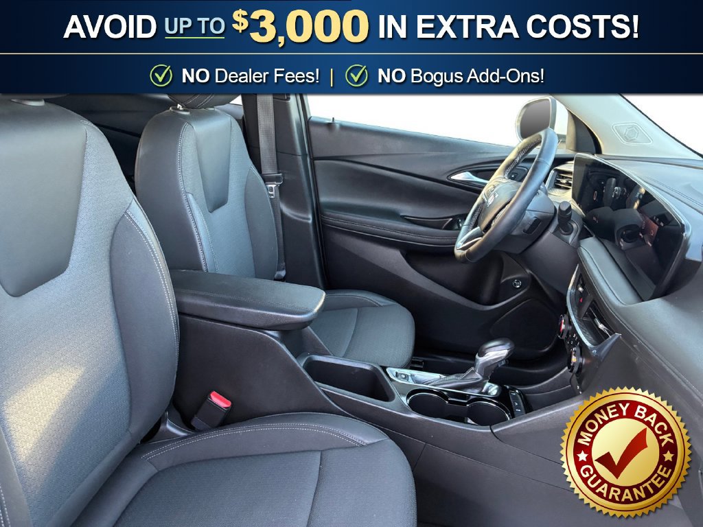 Used 2024 Buick Encore GX Preferred w/ Comfort Package FWD image 21
