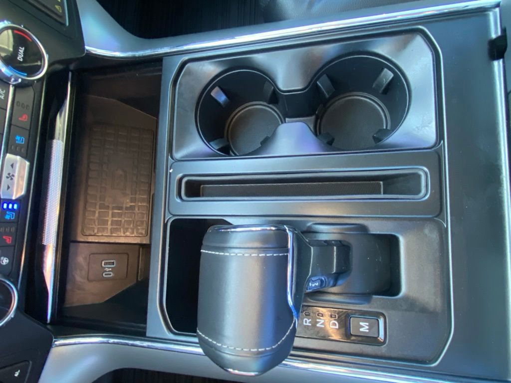 Certified 2022 Ford F150 Lariat w/ Equipment Group 502A High image 18