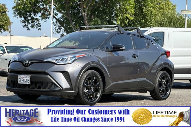 Used 2022 Toyota C-HR Nightshade image 8