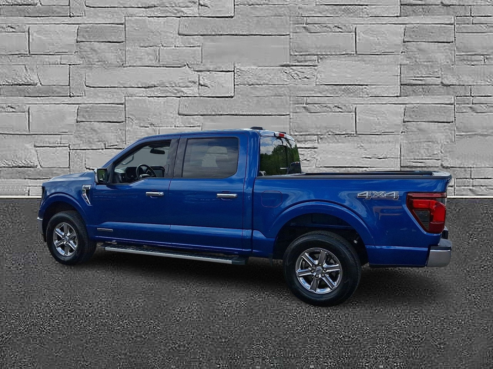 Certified 2024 Ford F150 XLT w/ Equipment Group 302A MID AWD/4WD image 7