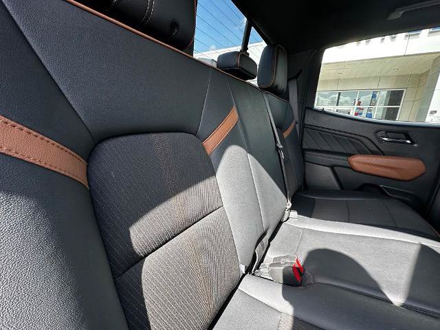 Used 2024 GMC Canyon AT4 AWD/4WD image 25