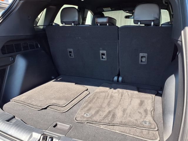 Certified 2024 Ford Escape ST-Line w/ Tech Pack #1 AWD/4WD image 21