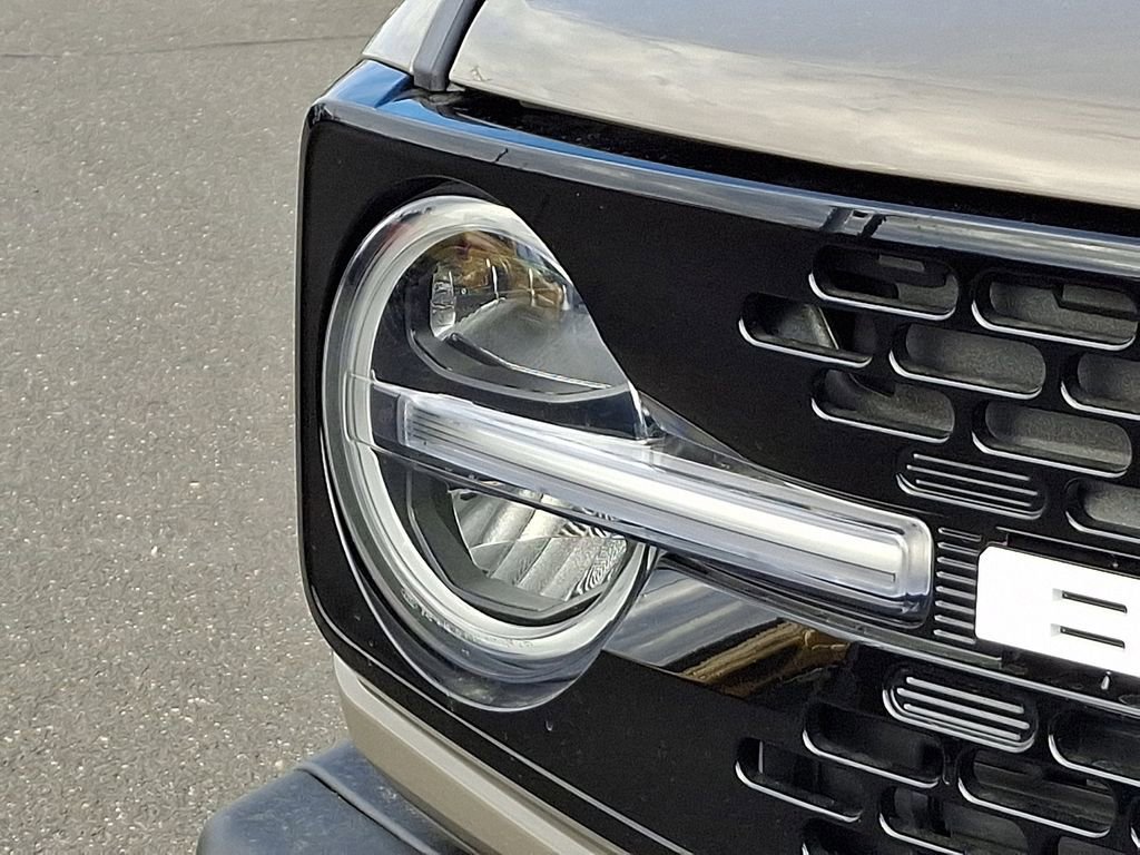 Certified 2025 Ford Bronco Badlands w/ Sasquatch Package image 9