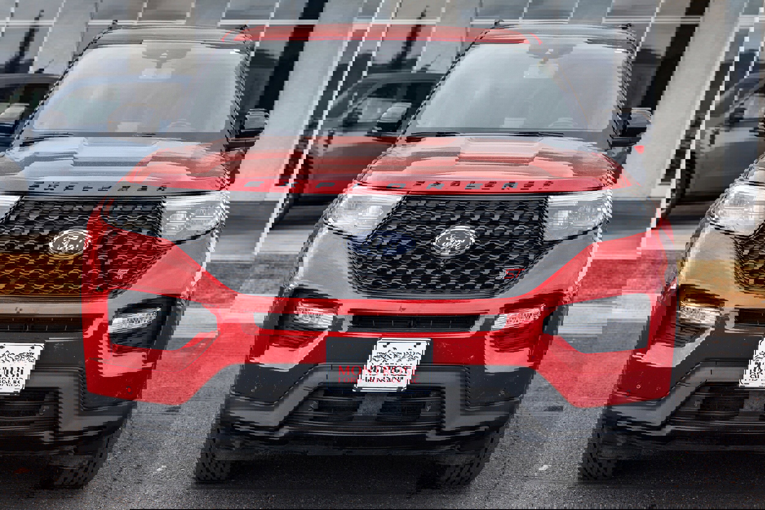 Certified 2020 Ford Explorer ST w/ ST Street Pack image 3