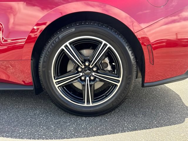 Certified 2024 Ford Mustang Convertible RWD image 9
