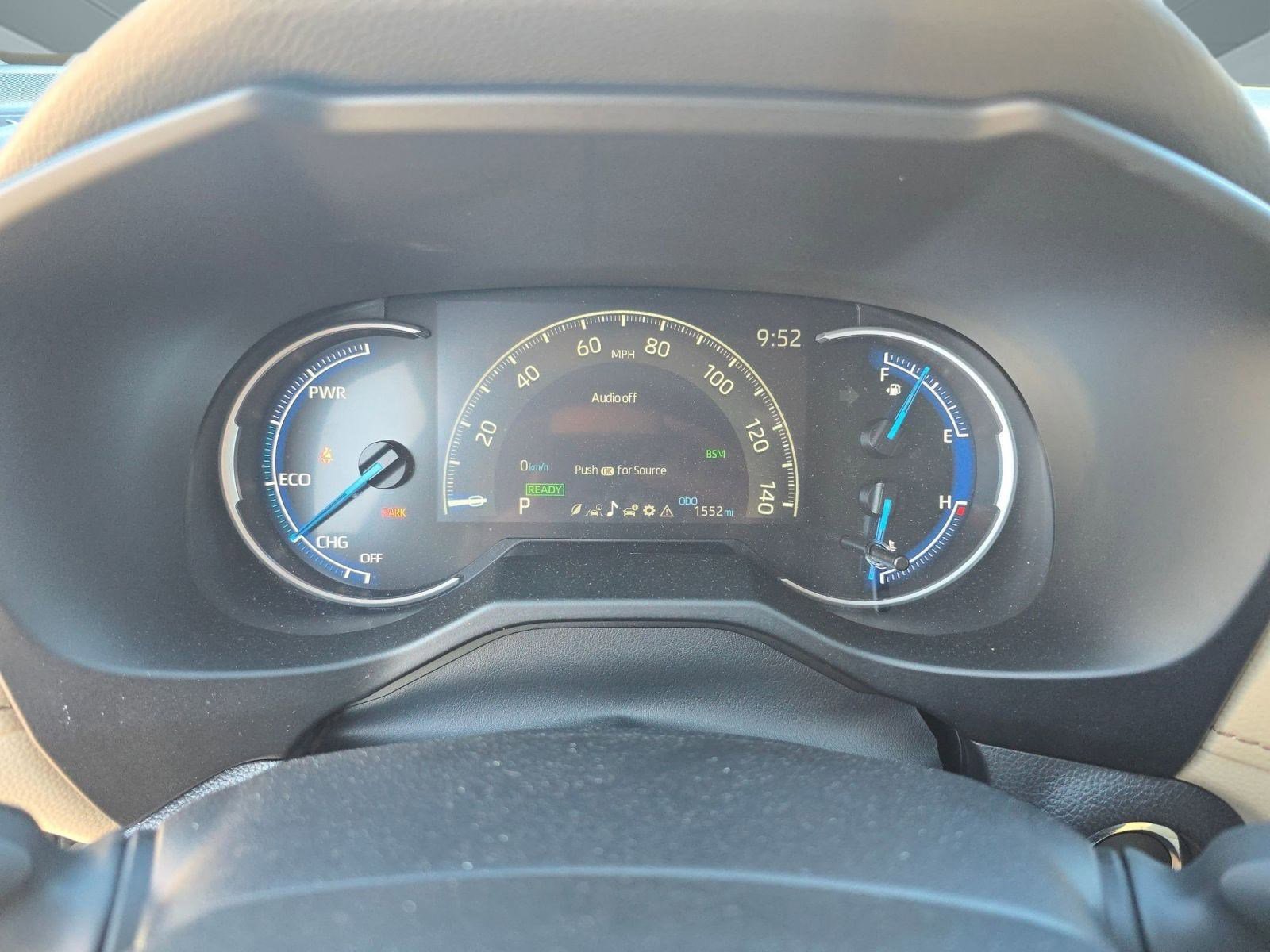 Used 2024 Toyota RAV4 XLE Premium image 18