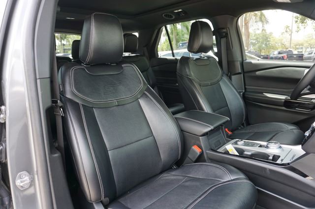 Certified 2023 Ford Explorer ST w/ Equipment Group 401A AWD/4WD image 2