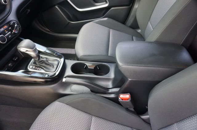 Used 2021 Kia Soul LX FWD image 21