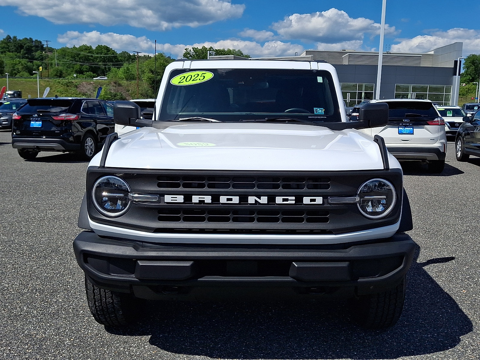 Certified 2025 Ford Bronco Big Bend AWD/4WD image 2