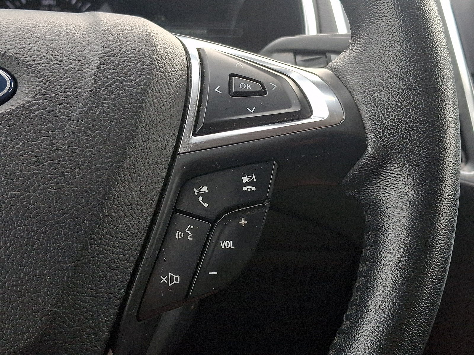 Certified 2021 Ford Edge Titanium w/ Cargo Accessory Package FWD image 20