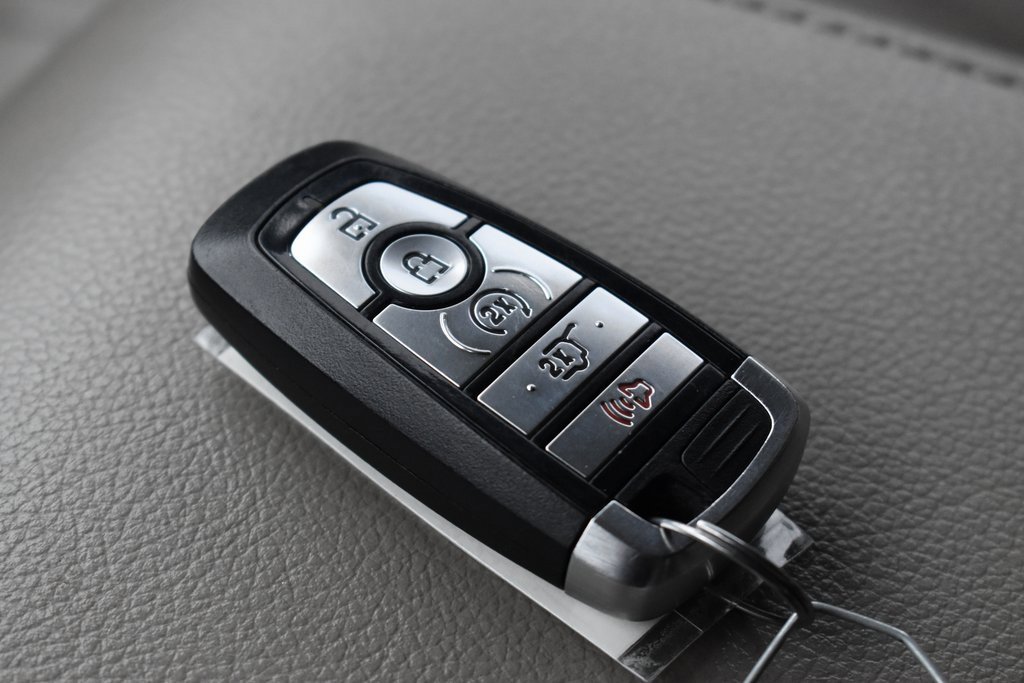 Certified 2020 Ford Expedition XLT w/ Equipment Group 202A image 13