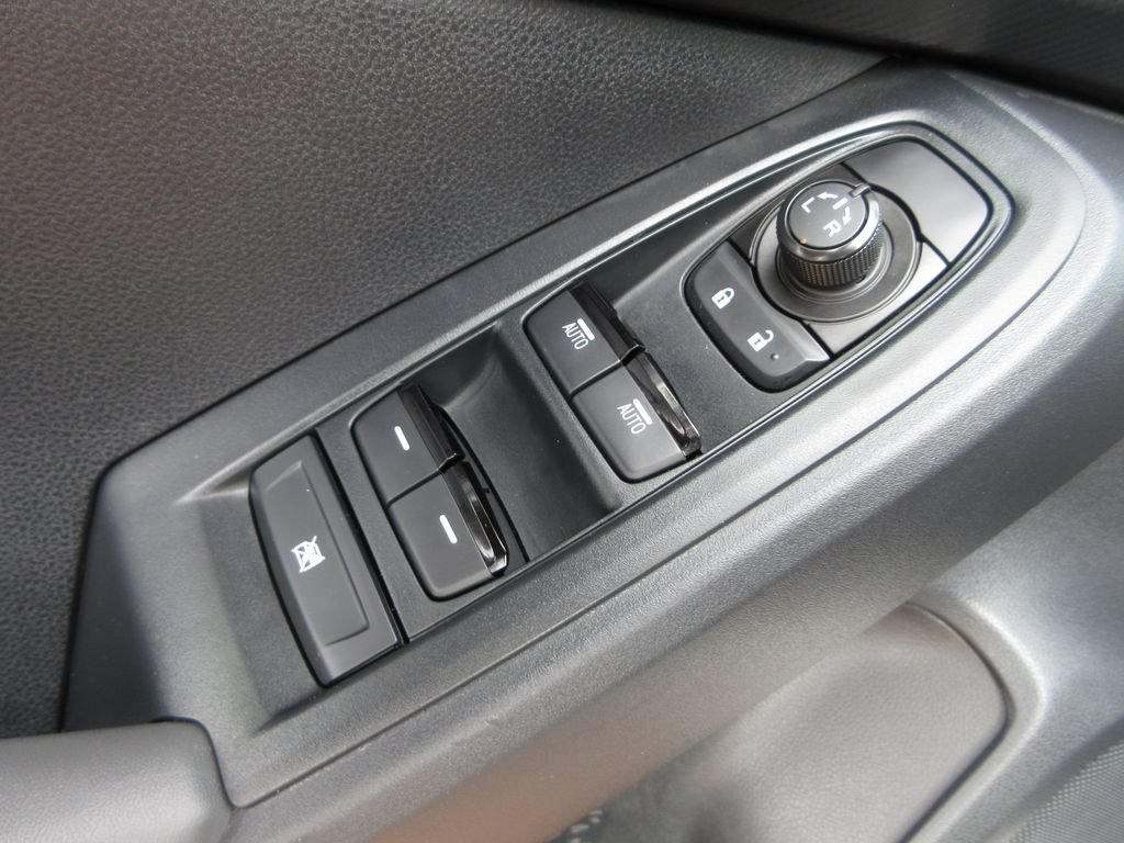 Used 2024 Subaru Crosstrek 2.0i Premium AWD/4WD image 10