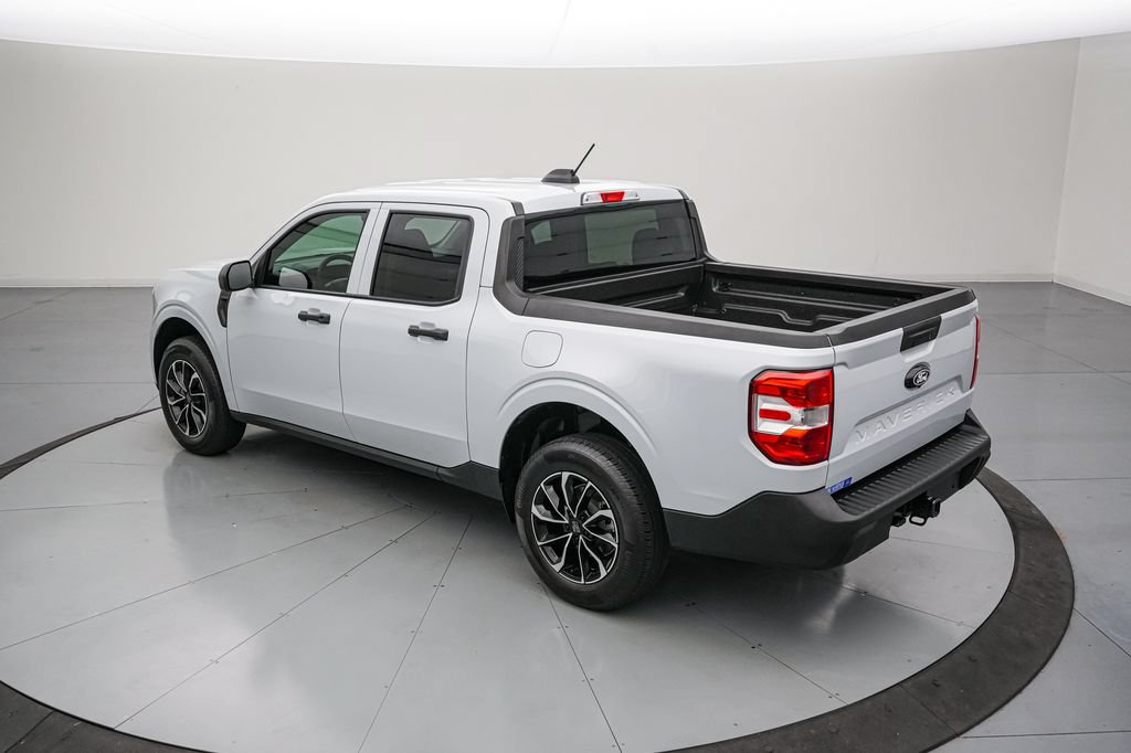 Certified 2025 Ford Maverick XL FWD image 7