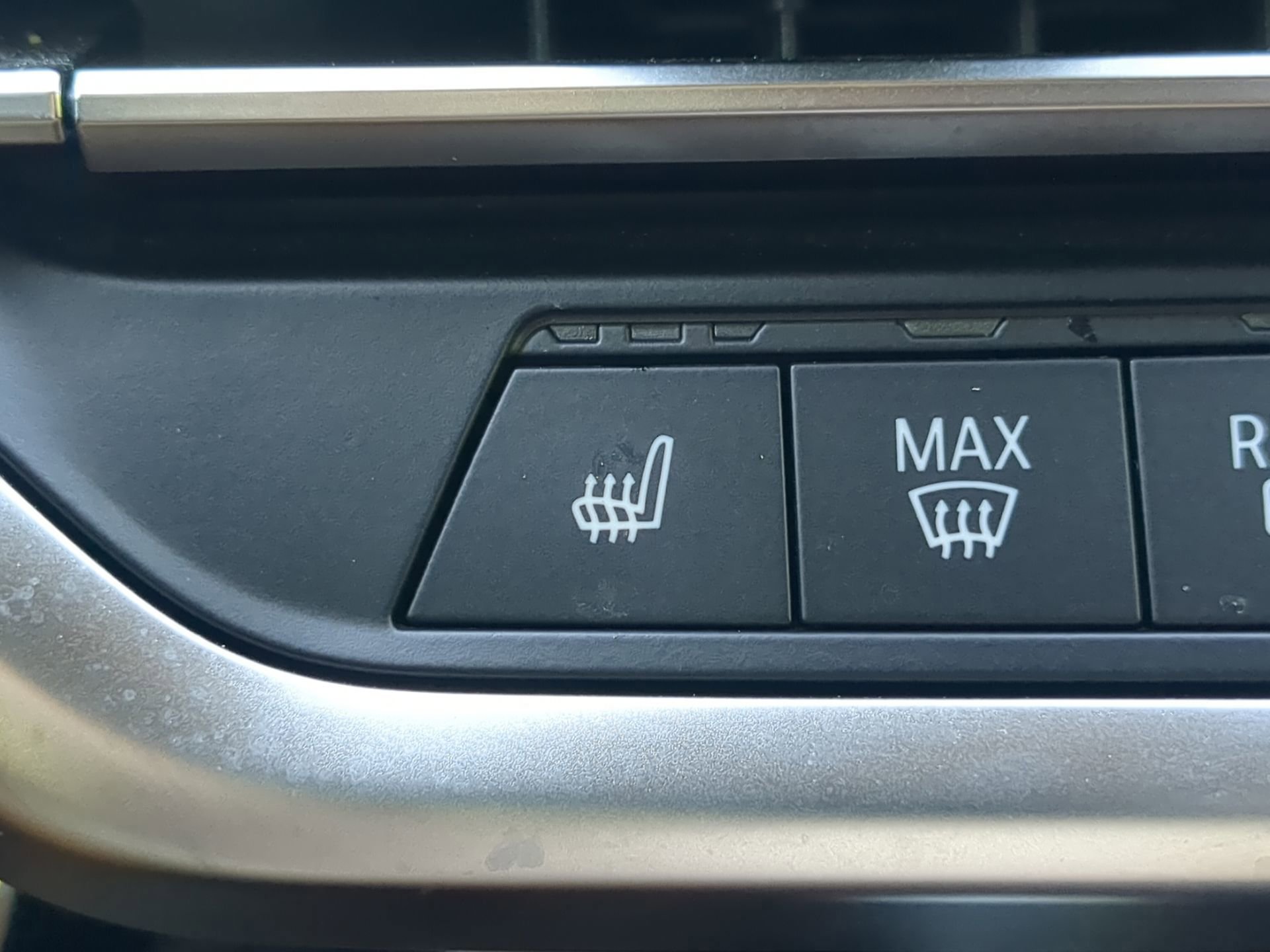 Used 2022 BMW X3 sDrive30i w/ Premium Package 2 image 62