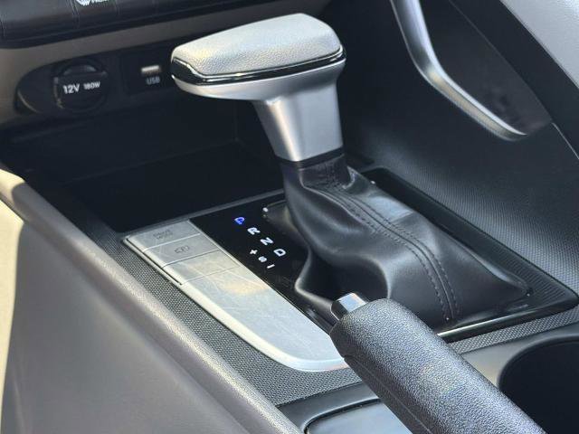 Used 2023 Hyundai Elantra SEL FWD image 16