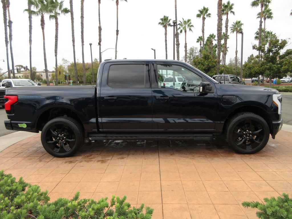 Certified 2023 Ford F150 Lightning Platinum AWD/4WD image 5