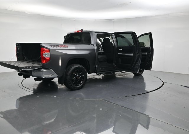 Used 2020 Toyota Tundra SR5 w/ SR5 Upgrade Package AWD/4WD image 45