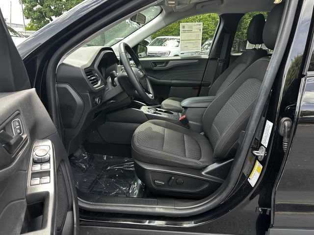 Certified 2023 Ford Escape Active AWD/4WD image 19