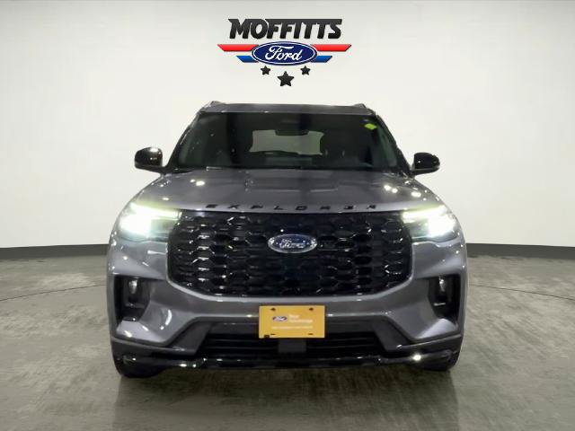 Certified 2025 Ford Explorer ST-Line w/ Premium Package AWD/4WD image 8