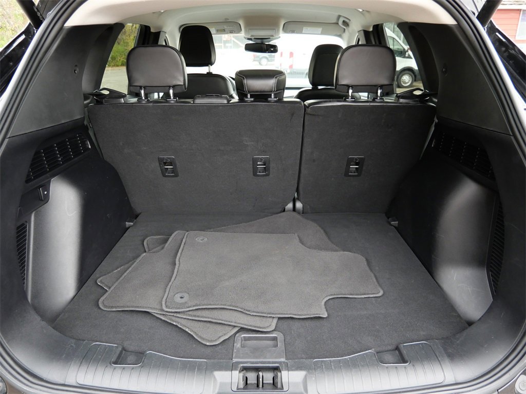 Certified 2024 Ford Escape Platinum image 10