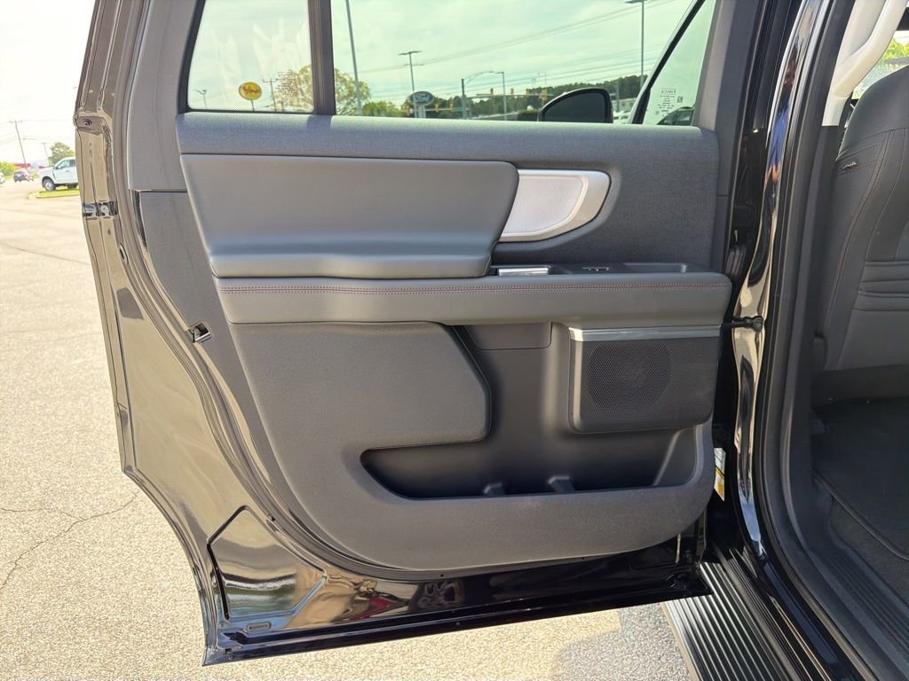 Certified 2025 Ford Expedition Max Active AWD/4WD image 16