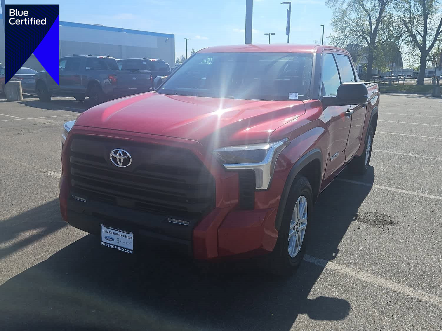 Used 2022 Toyota Tundra SR5 w/ Convenience Package image 1