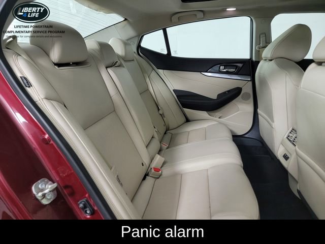 Used 2019 Nissan Maxima 3.5 SL w/ Floor Mat Group FWD image 17