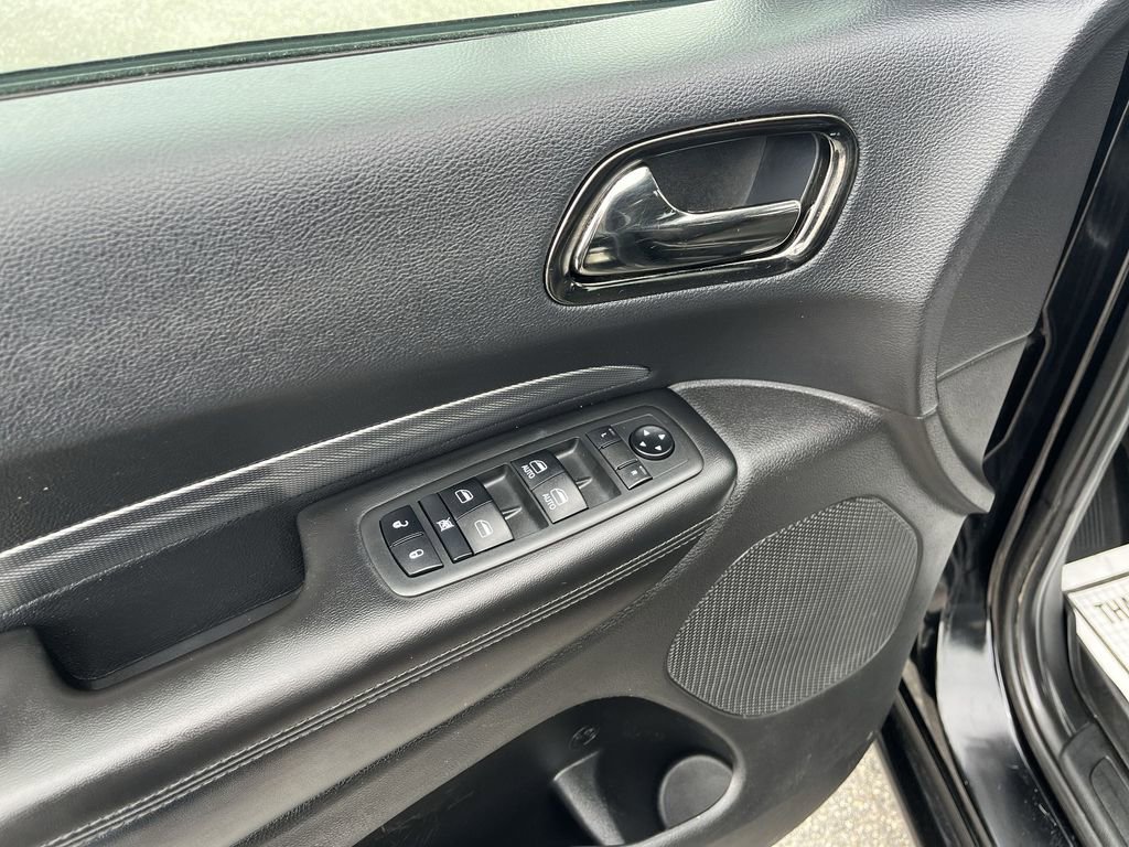 Used 2019 Dodge Durango GT w/ Blacktop Package AWD/4WD image 5