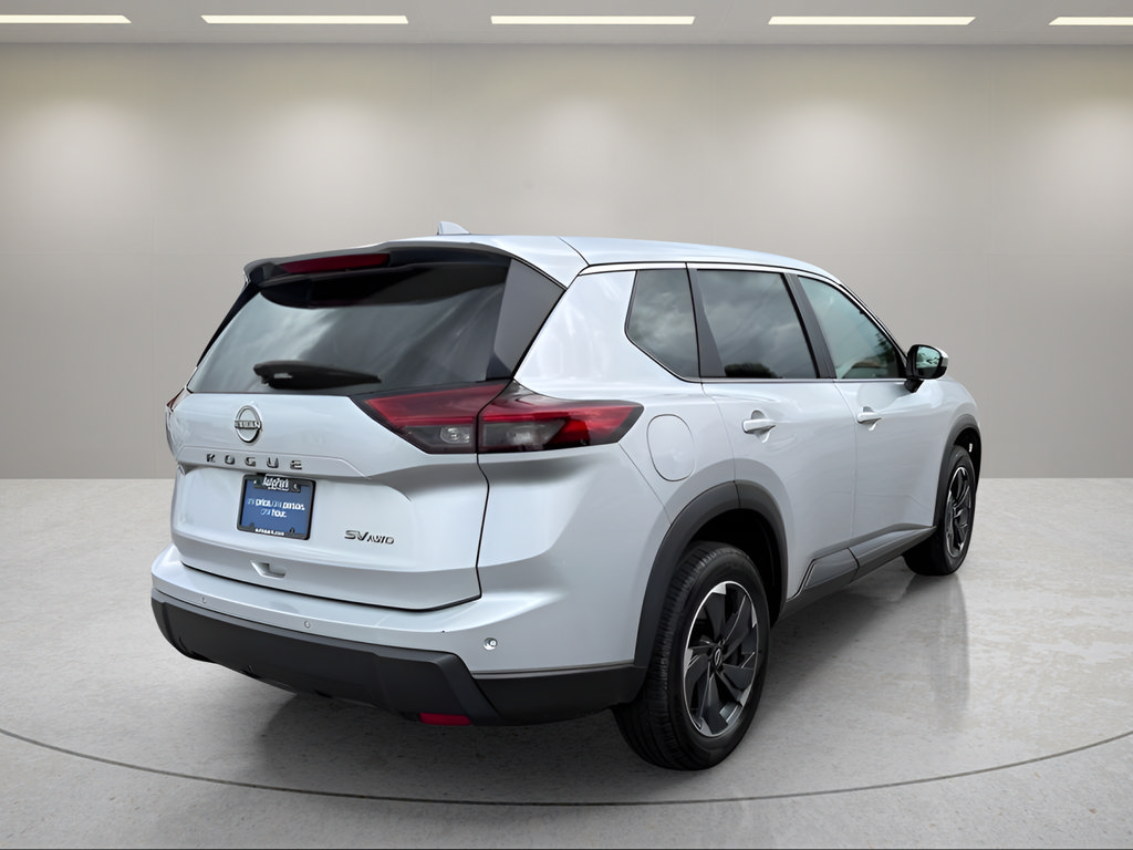 Used 2024 Nissan Rogue SV AWD/4WD image 8