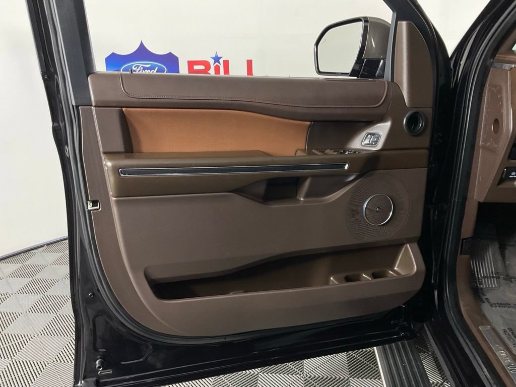 Certified 2023 Ford Expedition King Ranch AWD/4WD image 12