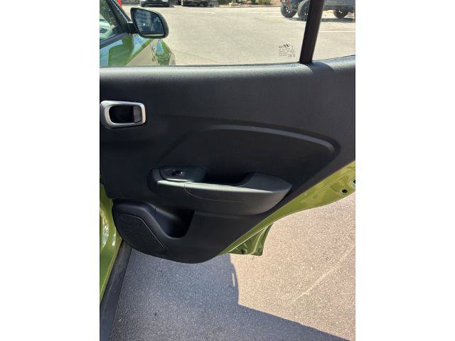 Used 2020 Hyundai Venue SE FWD image 7