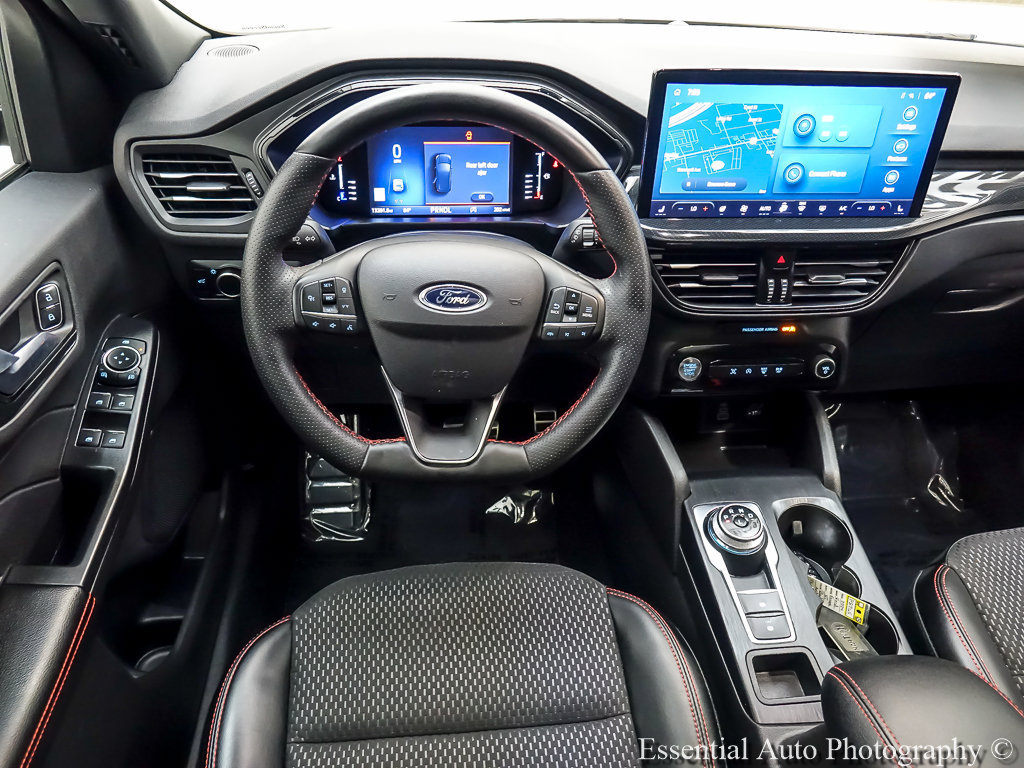 Certified 2024 Ford Escape ST-Line w/ Tech Pack #1 AWD/4WD image 14