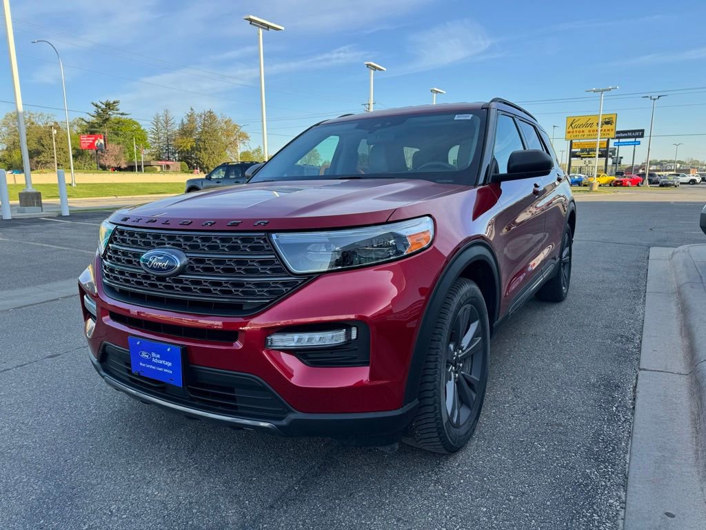 Certified 2021 Ford Explorer XLT w/ Equipment Group 202A AWD/4WD image 33