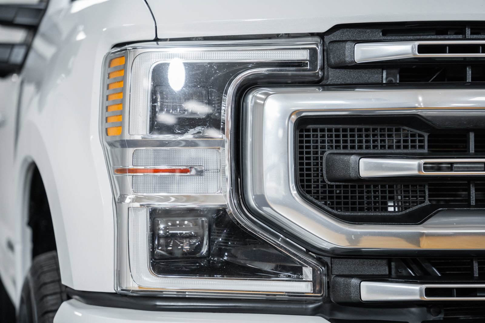 Certified 2022 Ford F250 Platinum w/ Snow Plow Prep Package image 9