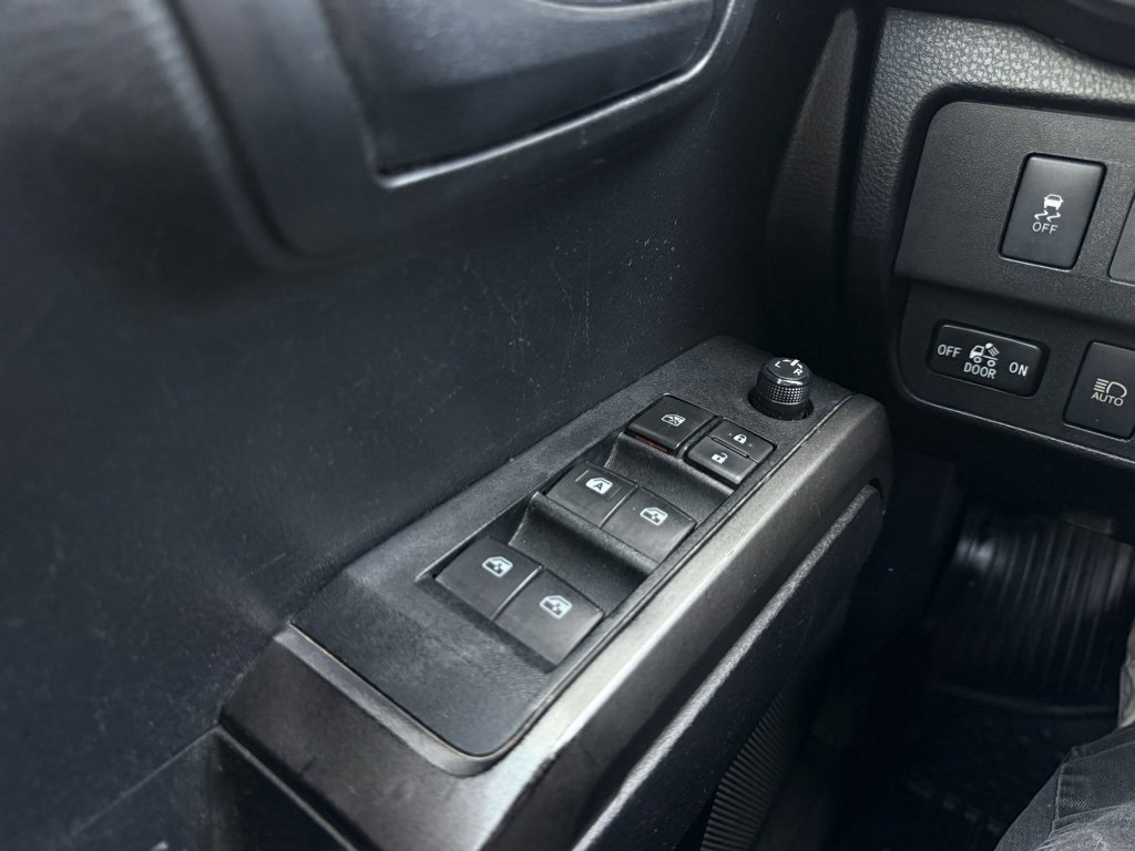 Used 2020 Toyota Tacoma SR5 image 11