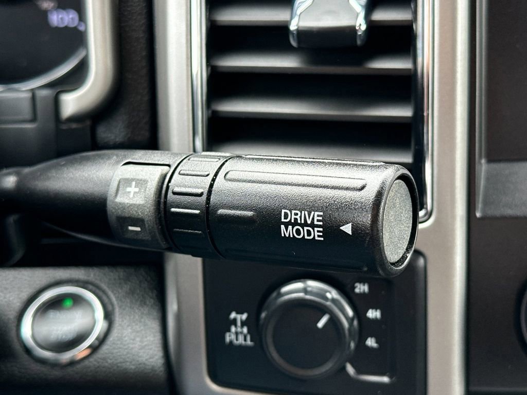 Certified 2020 Ford F250 Lariat AWD/4WD image 20