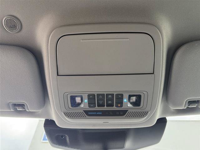 Certified 2021 Ford Explorer XLT w/ Equipment Group 202A AWD/4WD image 17